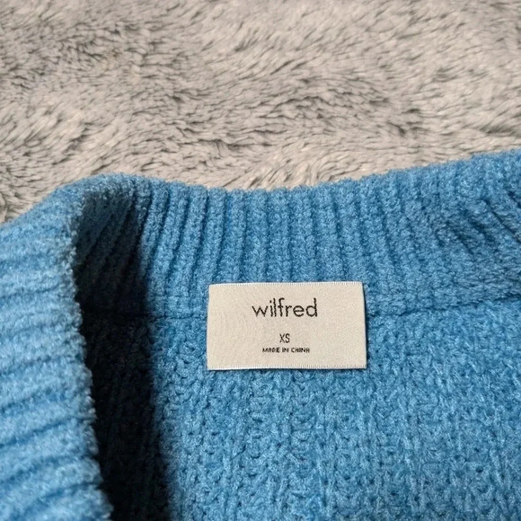 NEW Aritzia Blue Chunky Sweater Salette  Chenille XS - Picture 6 of 6